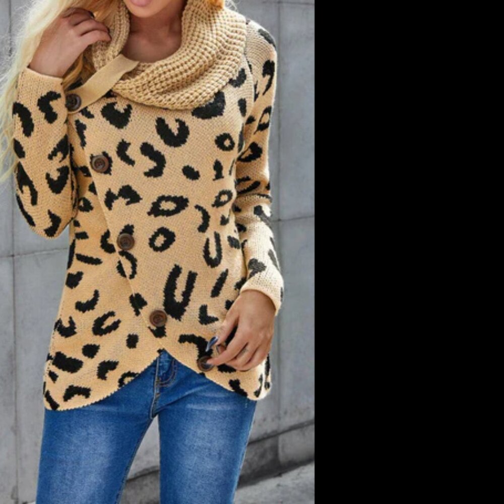 Cowl Neck Leopard Print button down heavy sweater Cheetah print size‎ small